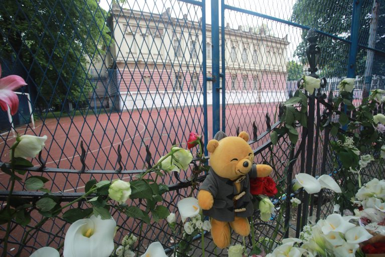 Evropski zvaničnici, strani predstavnici izrazili šok i saučešće zbog tragedije u školi u Beogradu
